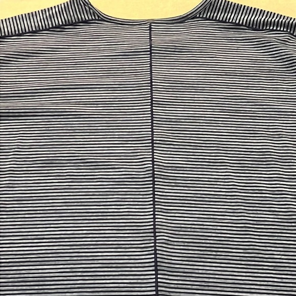 NEW BALANCE B DRY TEE XXL - Picture 5 of 6